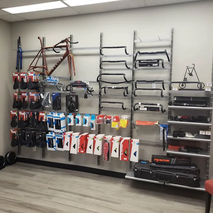 MOAB Bicycle Shop Picture 7