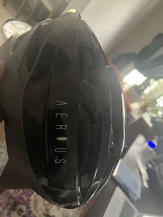 AC Clutch Bicycle Shop Picture 5