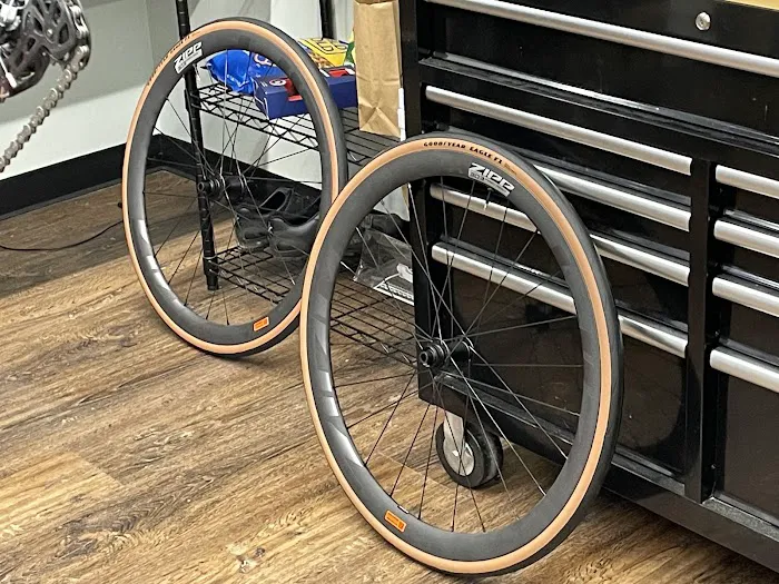 Conte's Bike Shop Picture 9