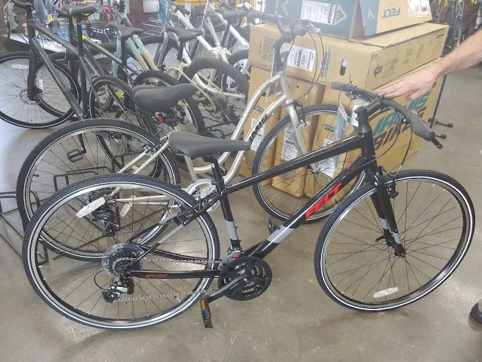Comet Trail Cycles Picture 1