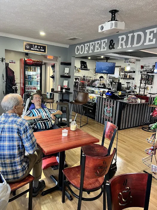 Good Coffee Bike Shop Picture 10