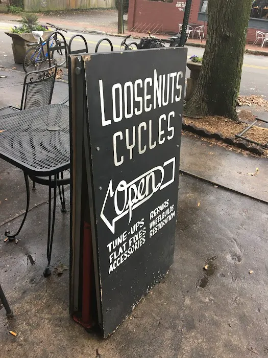 Loose Nuts Cycles Picture 3