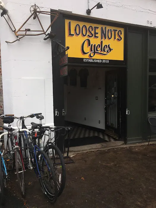 Loose Nuts Cycles Picture 8