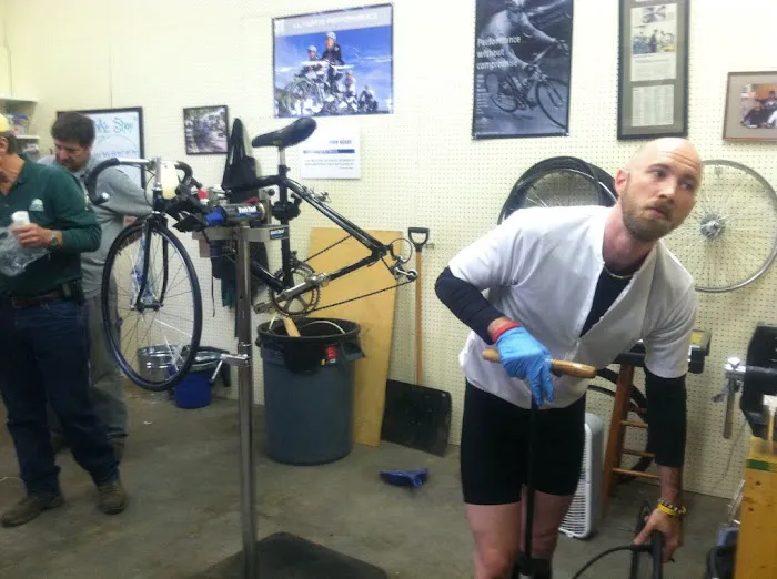 Oasis Bike Shop Picture 3