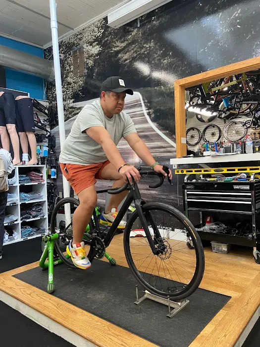 Victory Bicycle Studio Picture 10