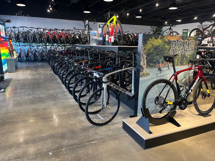 Trek Bicycle Germantown Picture 5