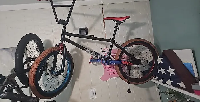 Back To Life Bicycle Sales And Repair. Picture 6