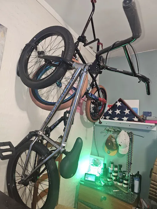 Back To Life Bicycle Sales And Repair. Picture 5