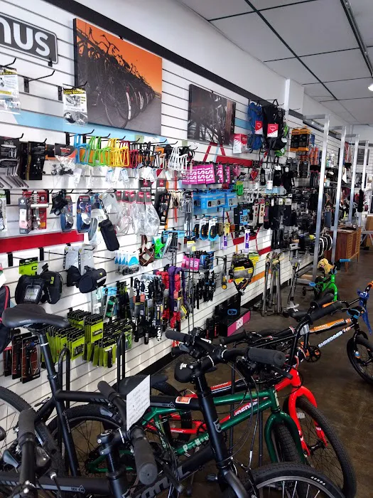 Southwind Cycle and Outdoor Lenexa Picture 4