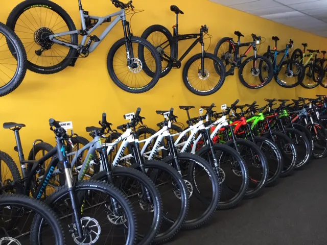 Bike Stop Bicycle Store Picture 4