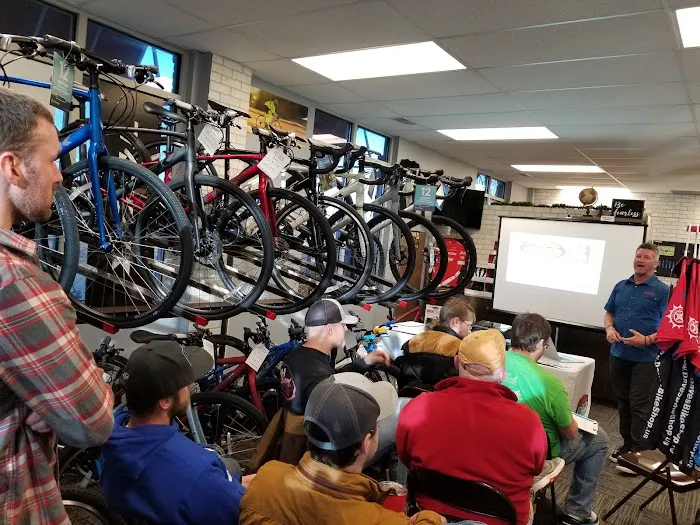 Dave's Bike Shop Picture 1