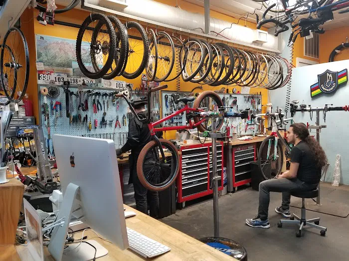 Grit Cycling Picture 1