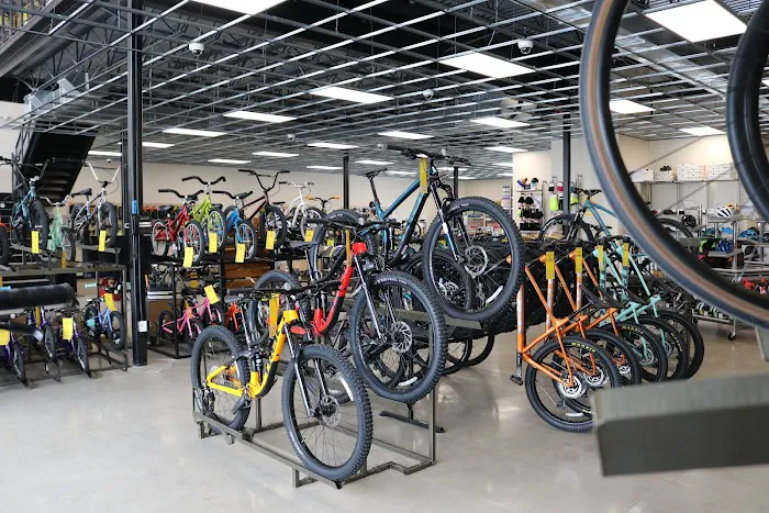Scheller's Fitness & Cycling - St. Matthews Picture 3