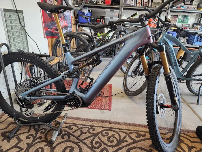 All Mountain Cyclery Picture 5