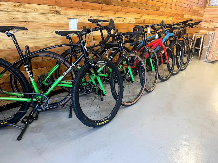 Hutch's Bicycle Garage Picture 3