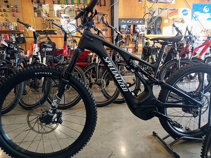 All Mountain Cyclery Picture 1