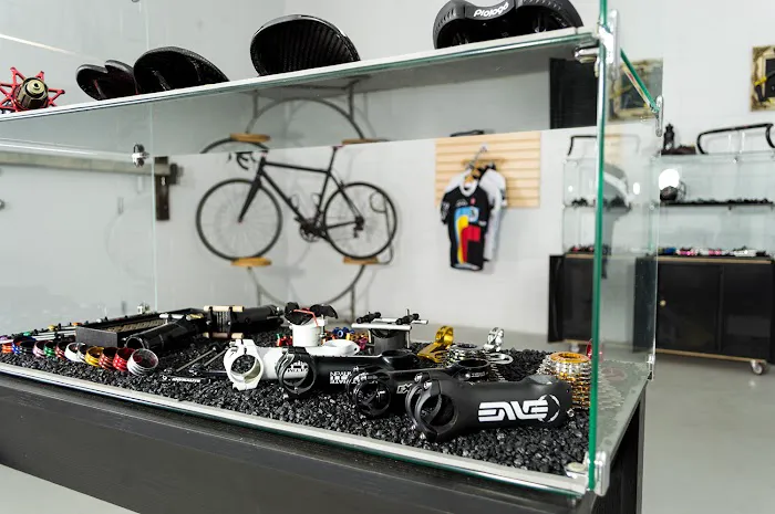 Fair Wheel Bikes Warehouse Picture 4