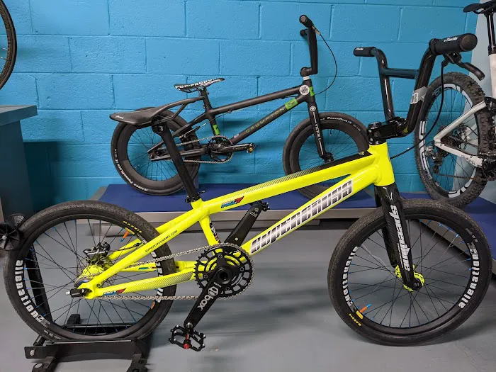 Fair Wheel Bikes Warehouse Picture 9