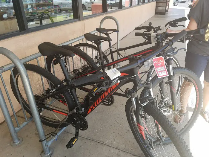 Oro Valley Bicycle - Ina & Shannon Picture 5