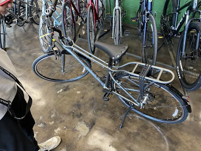 Bicycle Garage Indy Picture 7