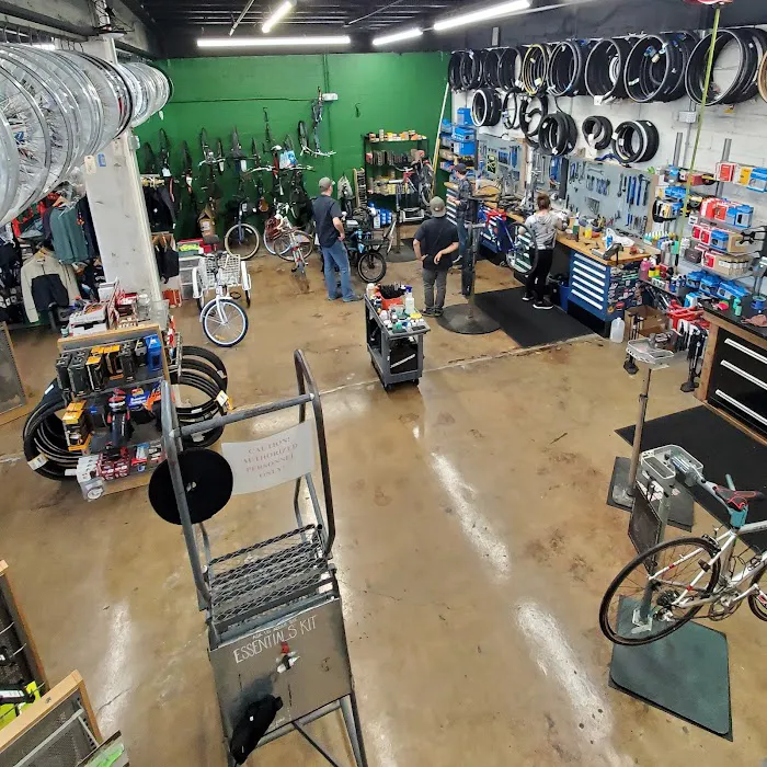 Bicycle Garage Indy Picture 10