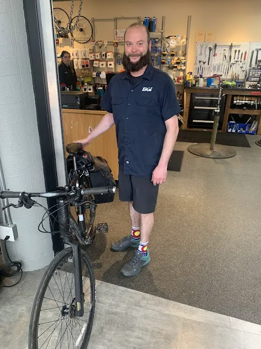 Bicycle Garage Indy Picture 4