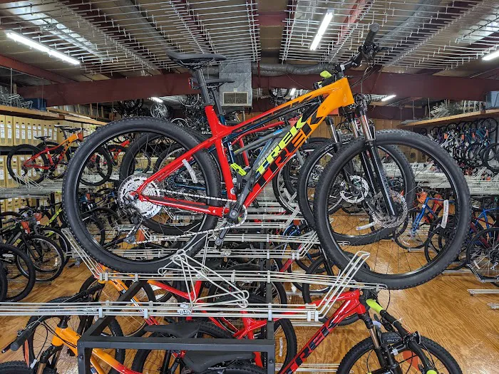 Matthews Bicycle Mart Inc Picture 5