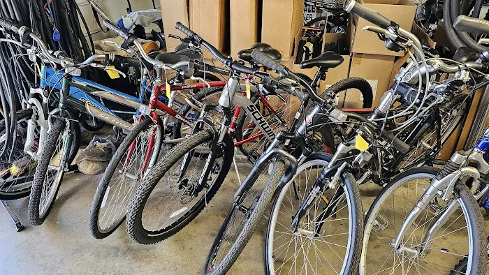 Recycle Shop Picture 3