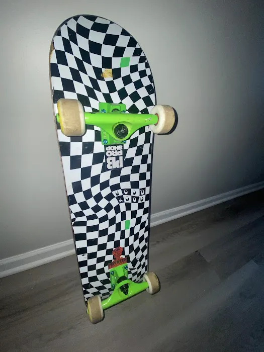 Poynter Brothers Pro Bike and Skate Shop Picture 4