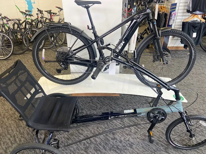 Kirk's Bike Shop Picture 8