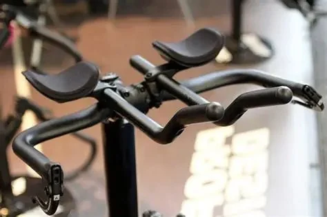 Are Aero Bars Worth It for Cycling? Benefits and Considerations