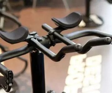Are Aero Bars Worth It for Cycling? Benefits and Considerations