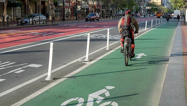 Tips for Riding on Busy City Streets: Stay Safe and Enjoy Your Ride