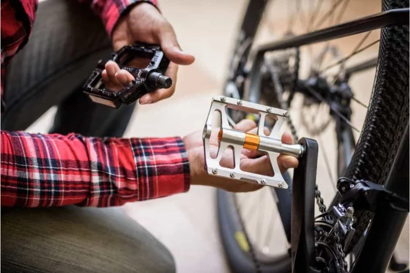 Choosing the Right Pedals: Clipless, Platform, or Hybrid