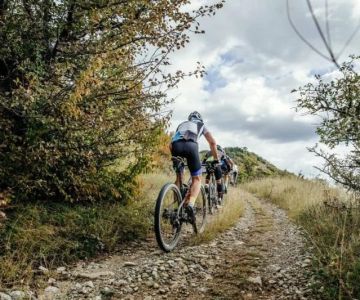 How to Ride Efficiently in Rolling Hills Terrain: Tips and Techniques