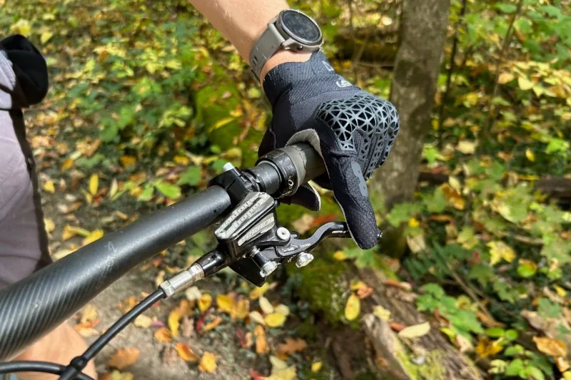 Best Padded Gloves for Mountain Bike Riders