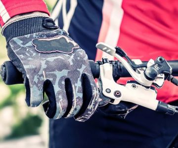 Best Cycling Gloves for Preventing Blisters