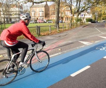 How to Choose Tube Size and Pressure for Different Road Surfaces