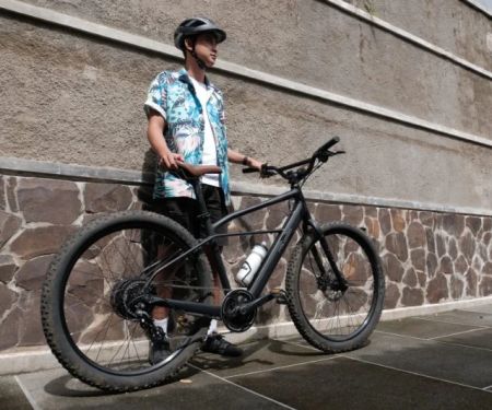 How to Prevent Overheating of Bike Components on Hot Asphalt