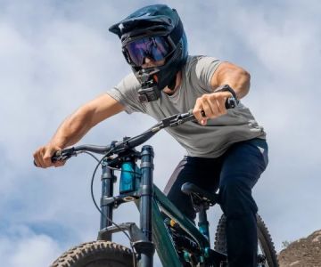 Best Helmet Cameras for Mountain Bikers and Road Cyclists: Top Picks for 2025