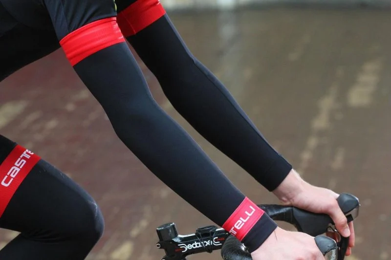 Best Cycling Arm Warmers for Transitional Weather