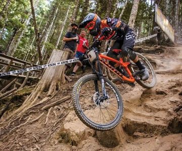 Best Techniques for Riding Technical Downhills Safely