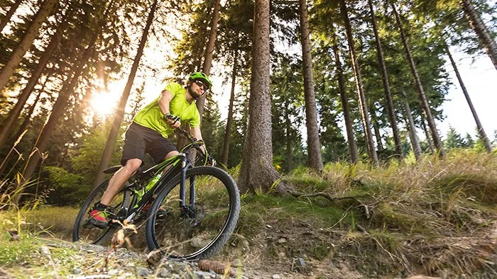 How to Improve Bike Handling Skills for Technical Terrain