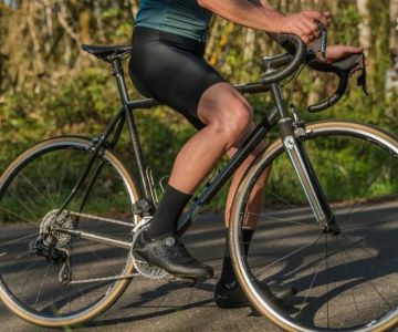 Best Cycling Bib Shorts for Long Endurance Events | Cycling Guider