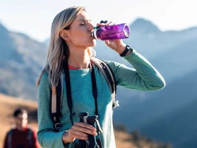 How to Ride Through Heat Waves: Sun Protection, Hydration, Route Timing