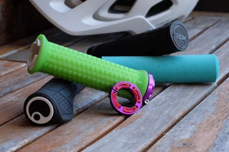 Best Handlebar Grips for Reducing Hand Fatigue