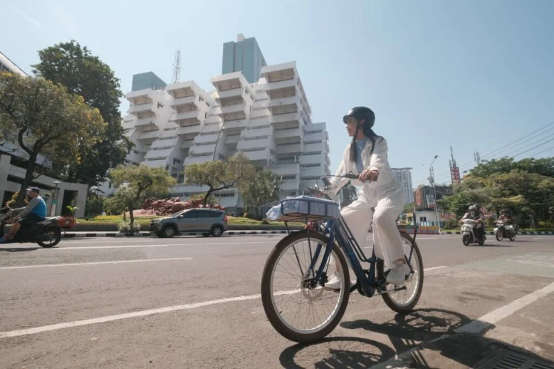 How to Avoid Overheating Electronics on Hot Summer Rides