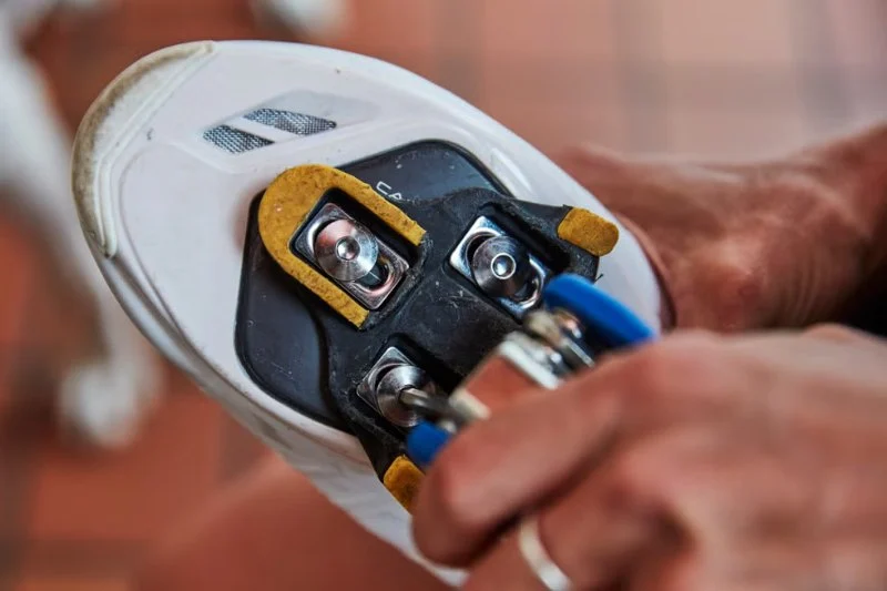 How to Fit Clipless Pedals: Cleat Position, Float, and Comfort