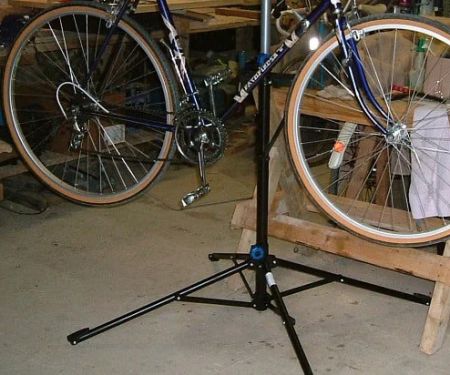 How to Use a Bike Repair Stand at Home: Setup and Tools