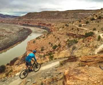 Best Bikepacking Routes in the Pacific Northwest